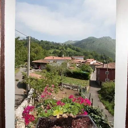 بيت للعطل Casa Del Cuetu. Traditional In Asturias Mere