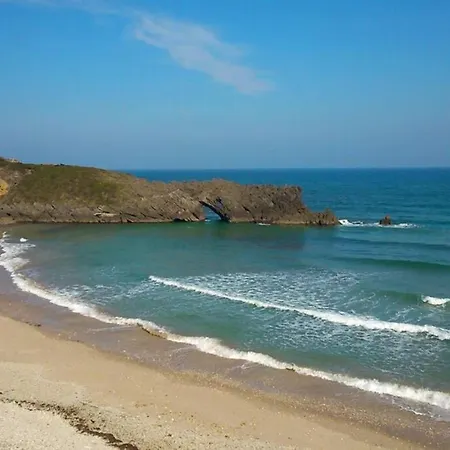 Casa Del Cuetu. Traditional In Asturias بيت للعطل