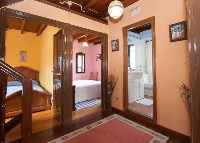 Casa Del Cuetu. Traditional In Asturias *