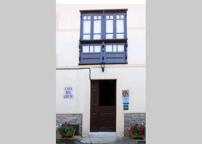 Casa Del Cuetu. Traditional In Asturias * Meré