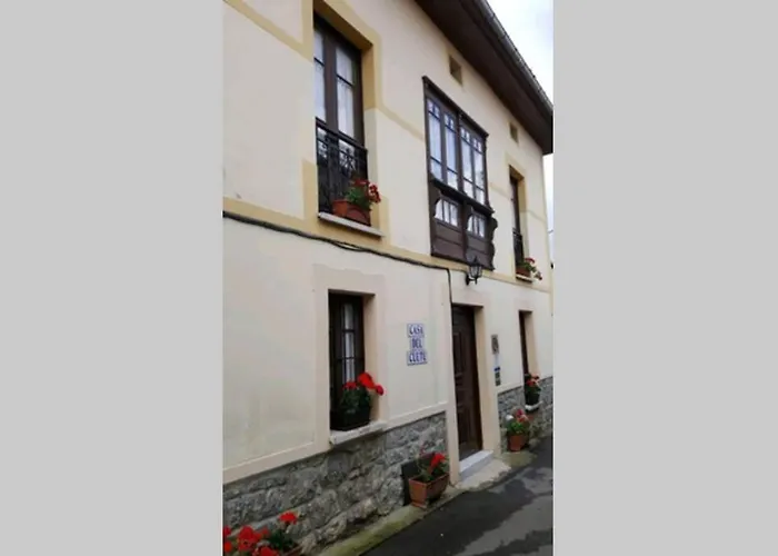 Casa Del Cuetu. Traditional In Asturias Nyaraló *