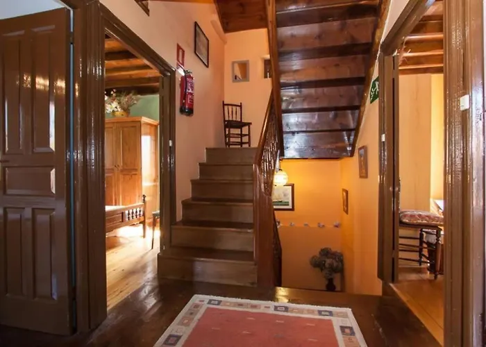 Nyaraló Casa Del Cuetu. Traditional In Asturias *