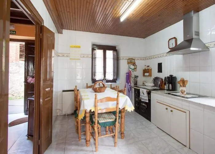 Casa Del Cuetu. Traditional In Asturias *